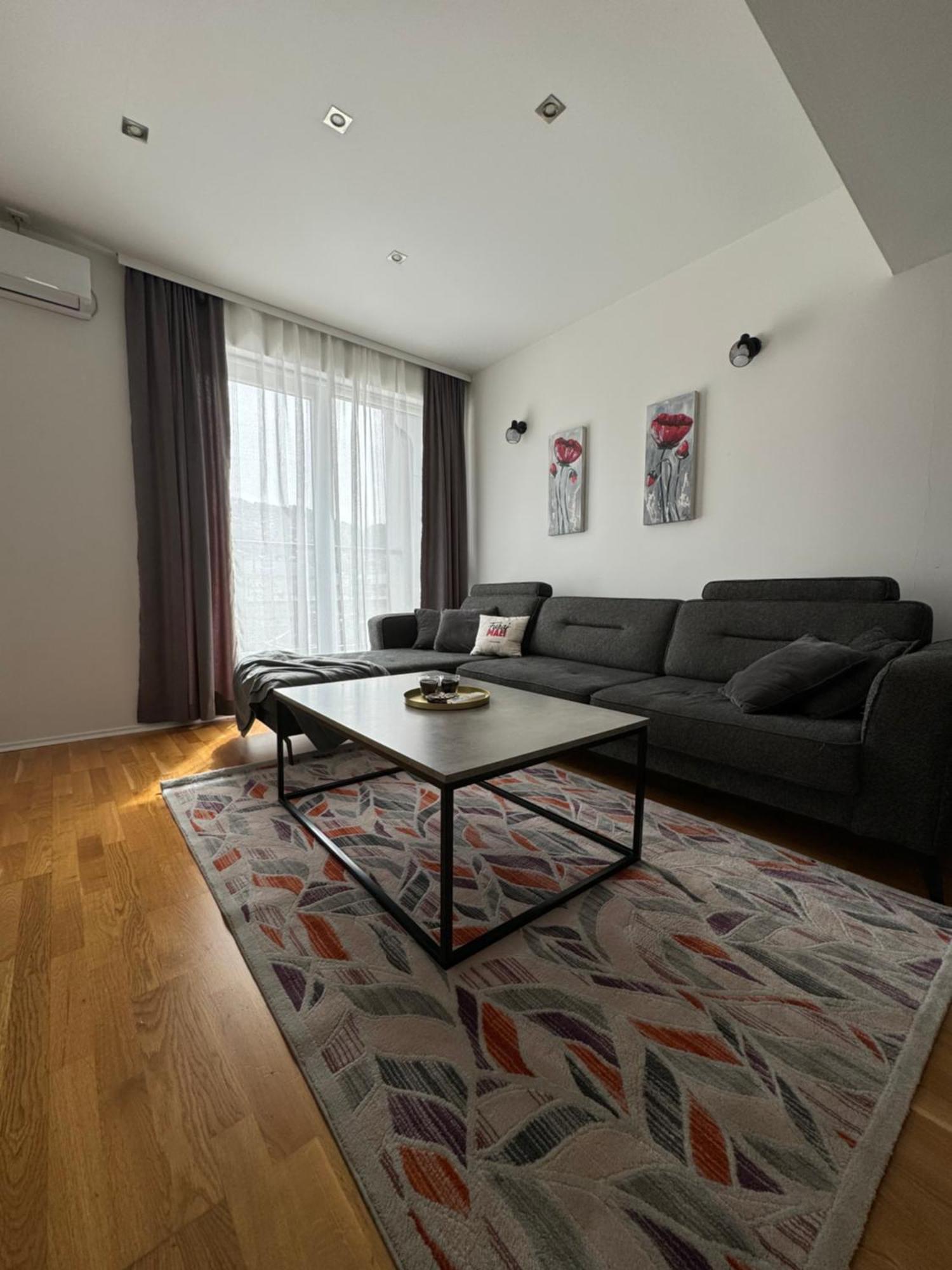 Urban Haven Sarajevo Appartement Buitenkant foto